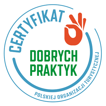 Certyfikat Dobrych Praktyk Polskiej Organizacji Turystycznej. Symbol OK w czerwonym kolorze.